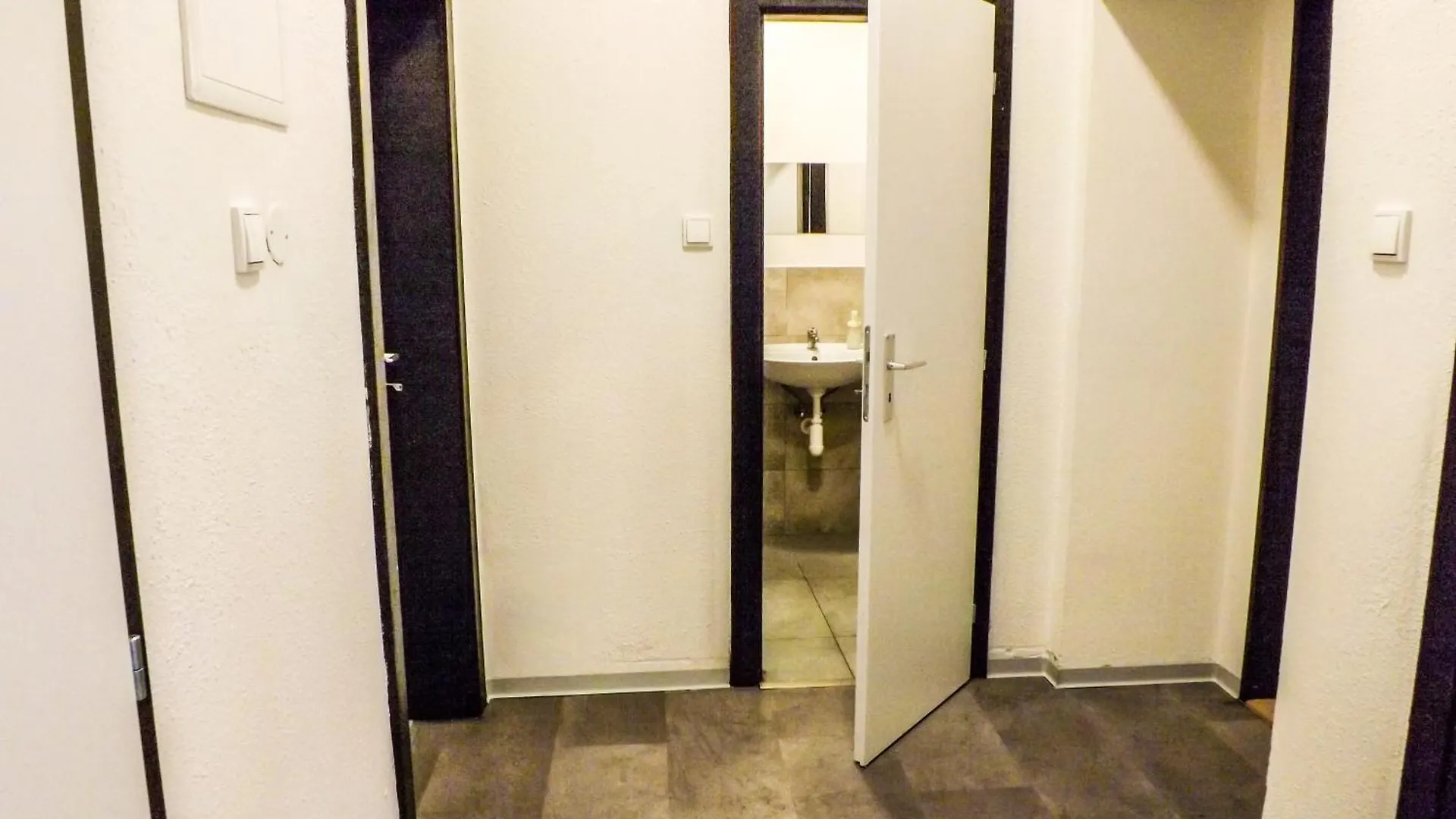 Pokoj Blizko Technickeho Muzea G1 Rum i privatbostad Prag